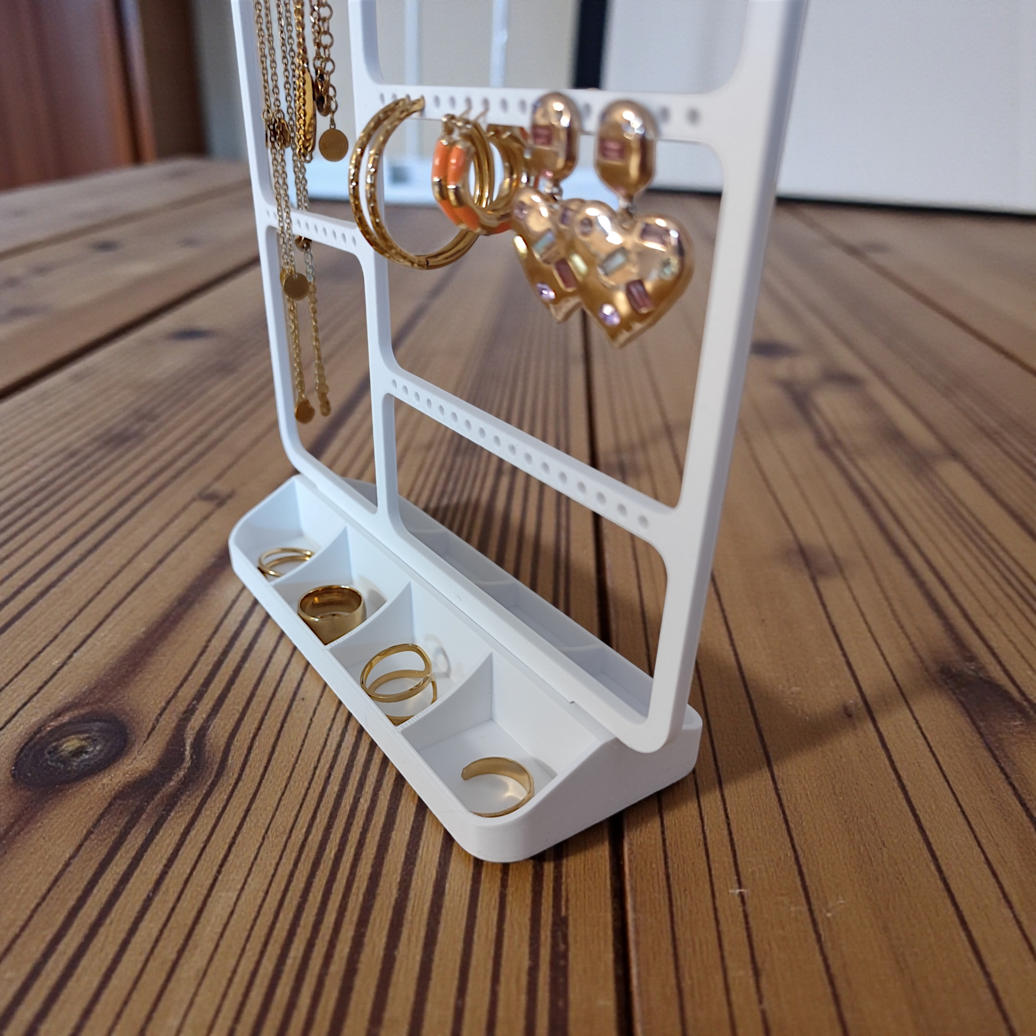 Modern jewelry organizer 3D print product image 3 by Deltaprints
