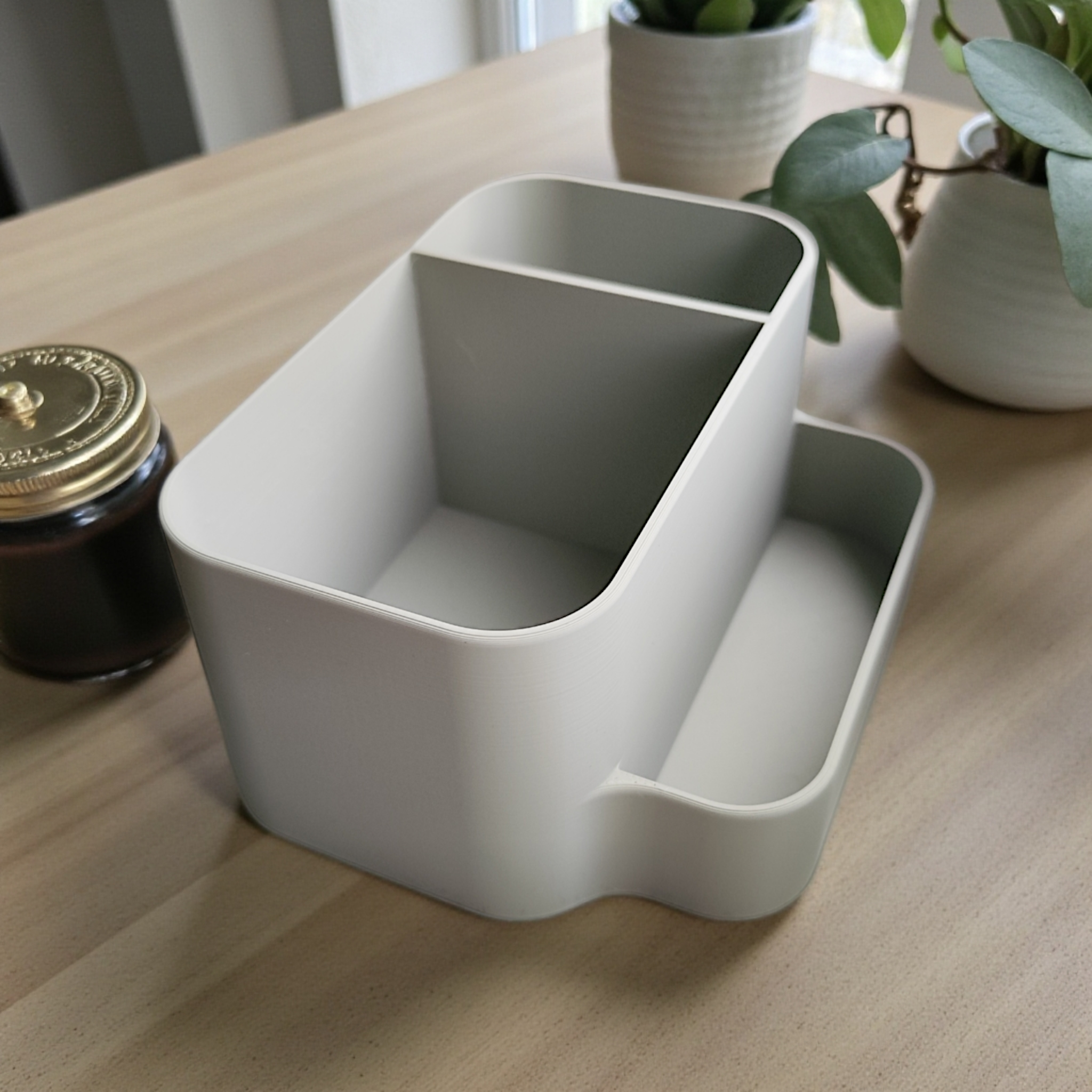 Simple & stylish curved office organizer 3D print product image 2 by Deltaprints