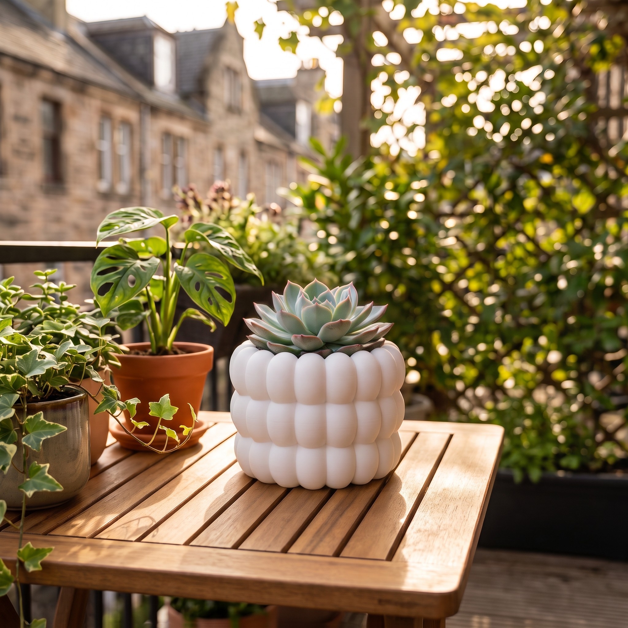 Modern Bubble Planter 3D print product image 2 by Deltaprints