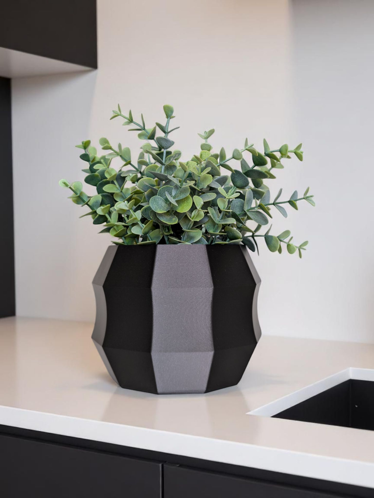 Minimalistic Decagonal Shaped Flowerpot 3D print product image 4 by Deltaprints