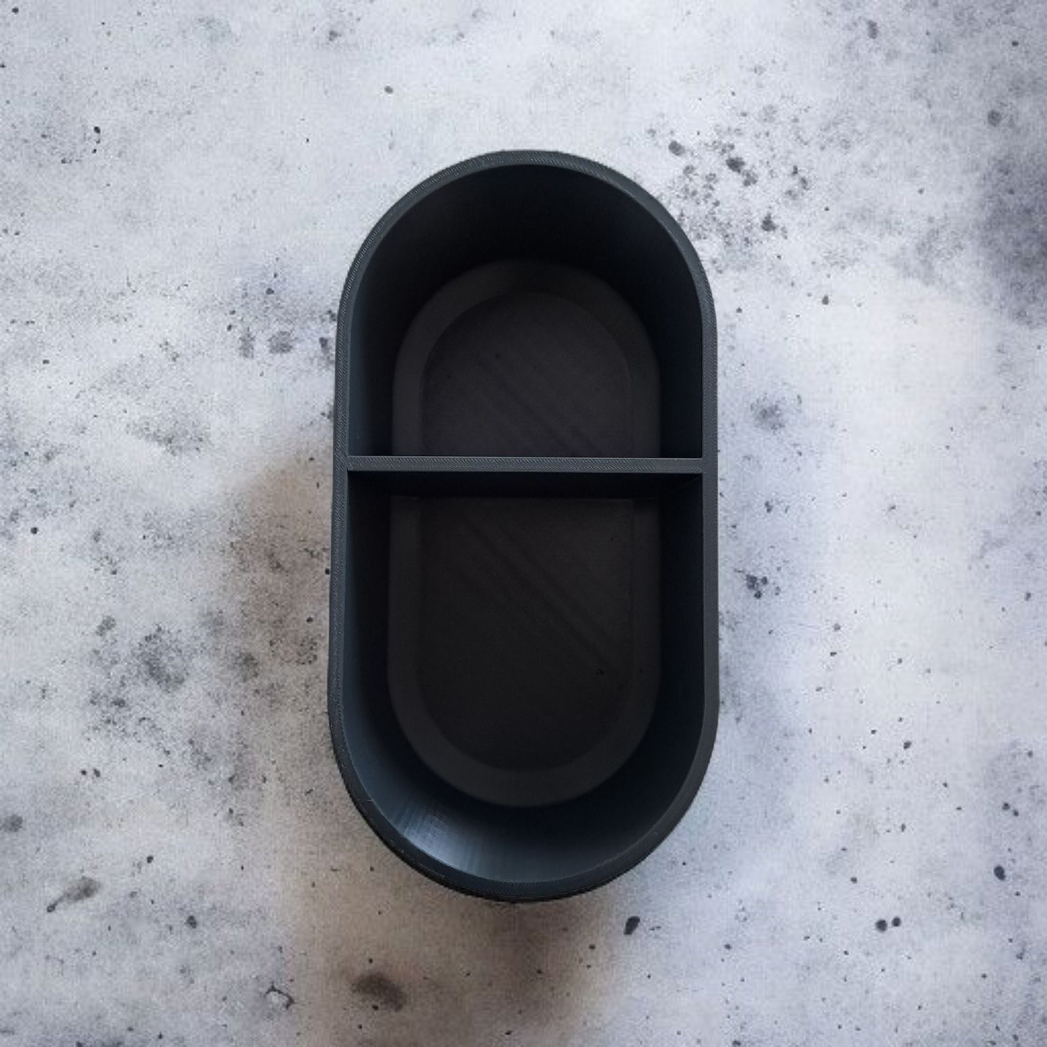 Modern kitchen utensil holder with 2 compartments 3D print product image 4 by Deltaprints
