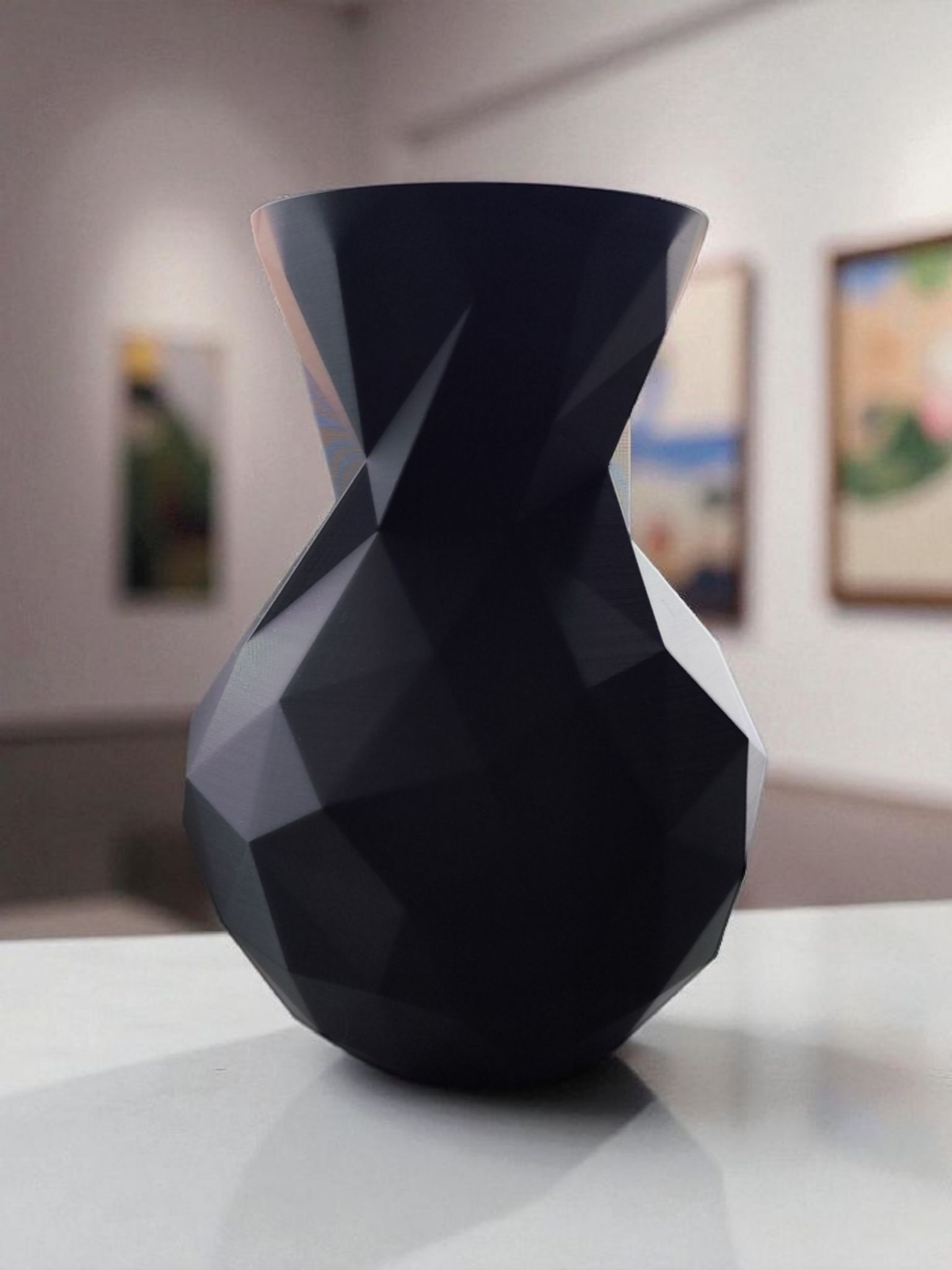 Minimalist low poly vase 3D print product image 4 by Deltaprints