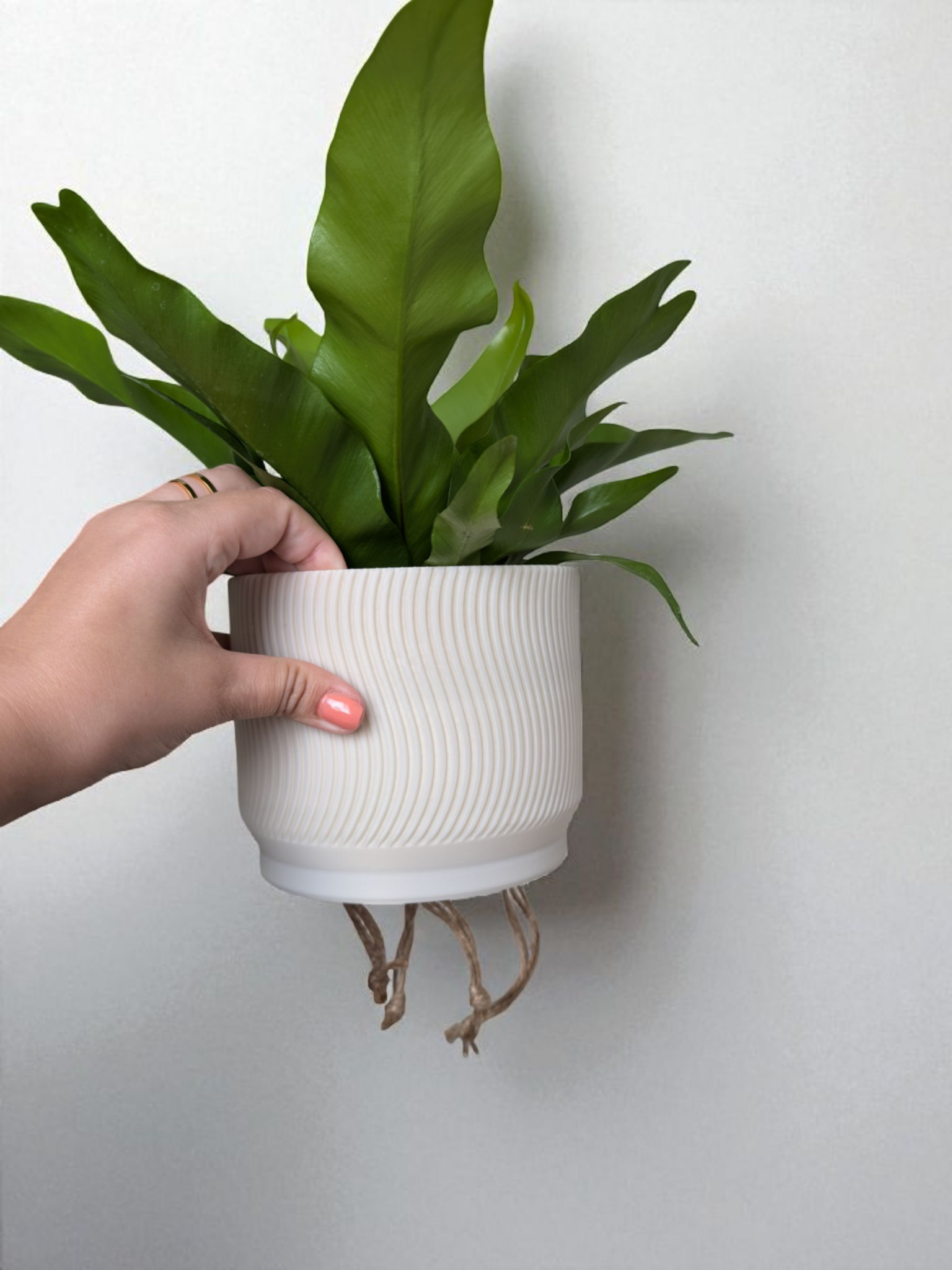 2-Piece Ribbed Planter Set with a Clever Self-Watering Twist 3D print product image 3 by Deltaprints