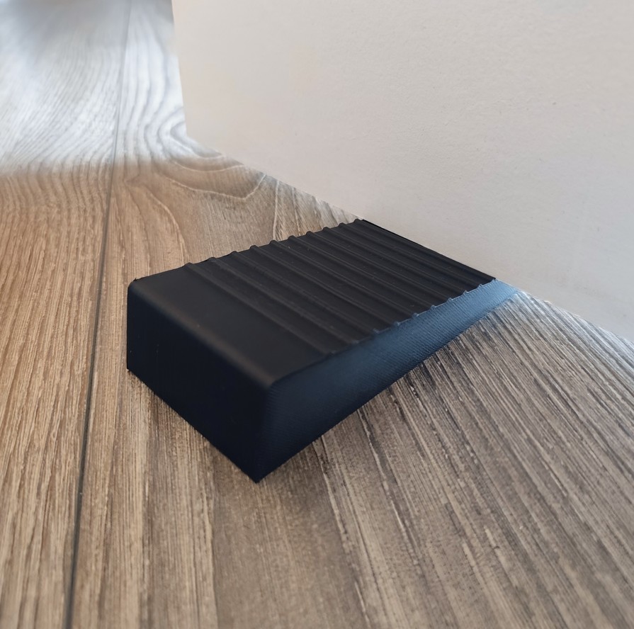 Strong Door Wedge With Anti-Slip Grooves – commercial STL model for 3D printing by Deltaprints