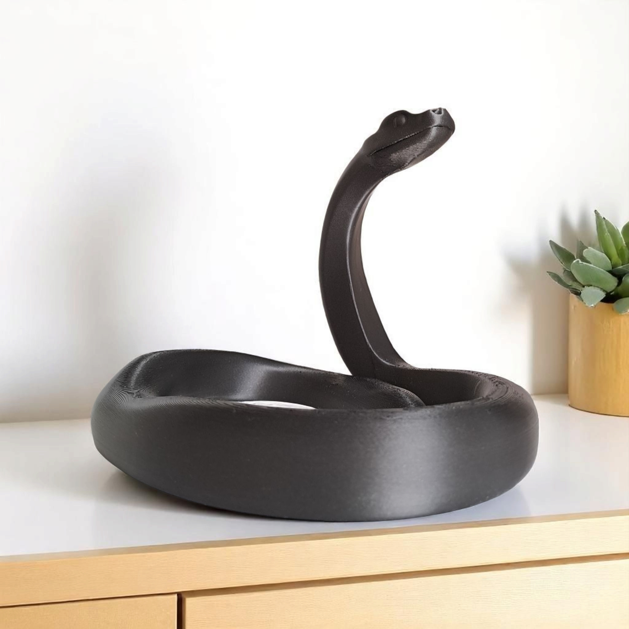 Sculpture #23 – Minimalist Design Snake „BlackMamba“ 3D print product image 3 by Deltaprints