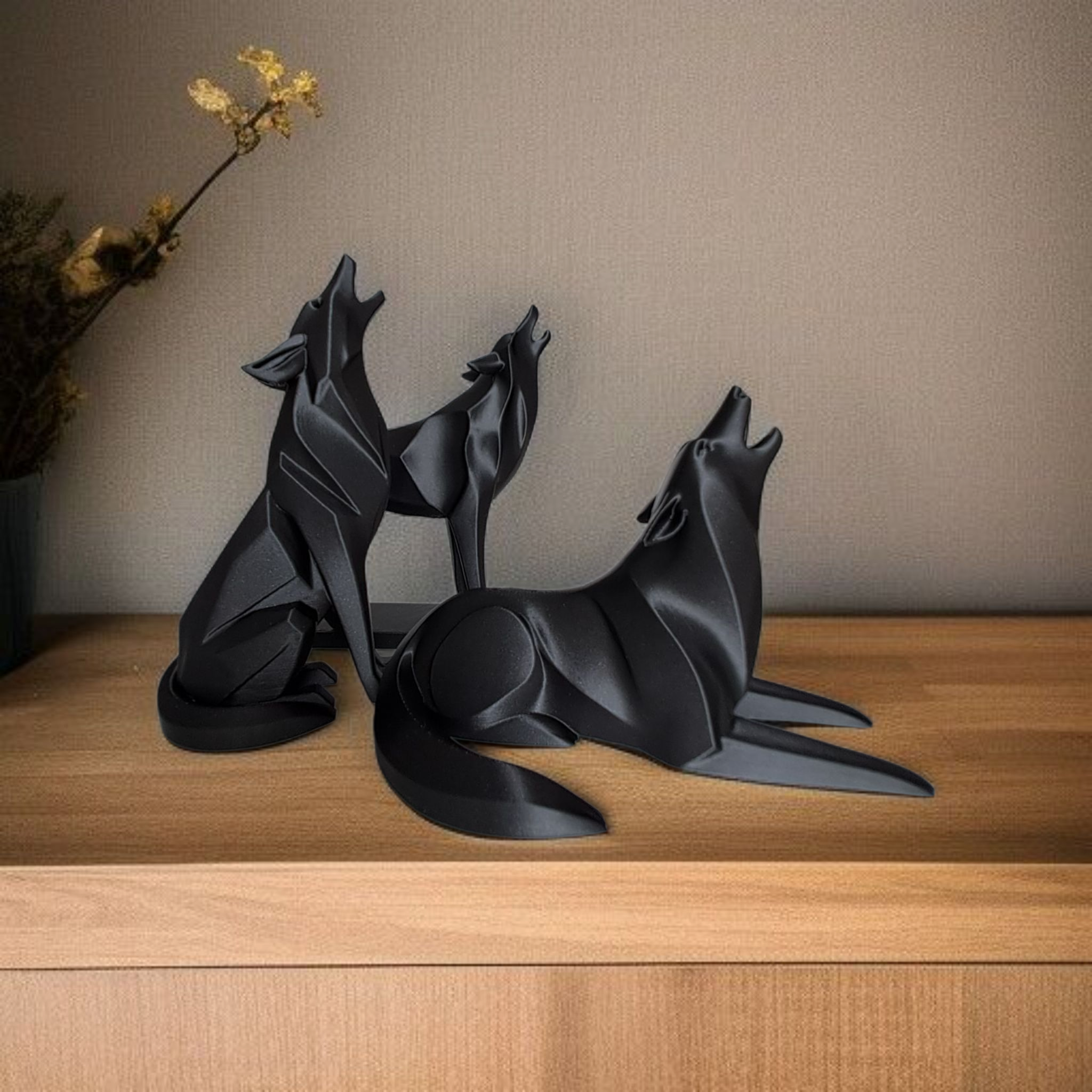 Sculpture #19 – Minimalist Howling Wolf – Sitting 3D print product image 3 by Deltaprints