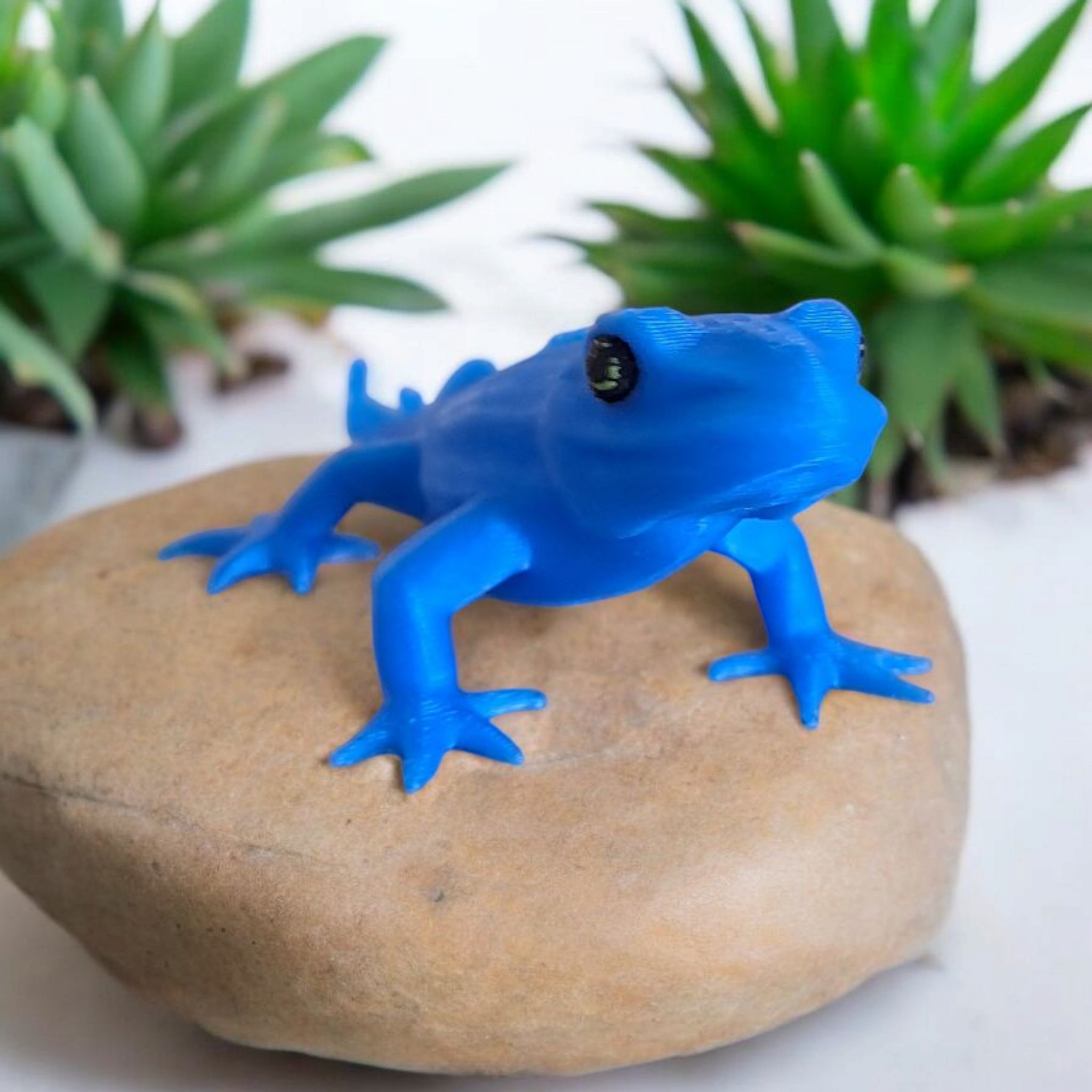 Small Fantasy Lizard, Gecko Figure 3D print product image 3 by Deltaprints