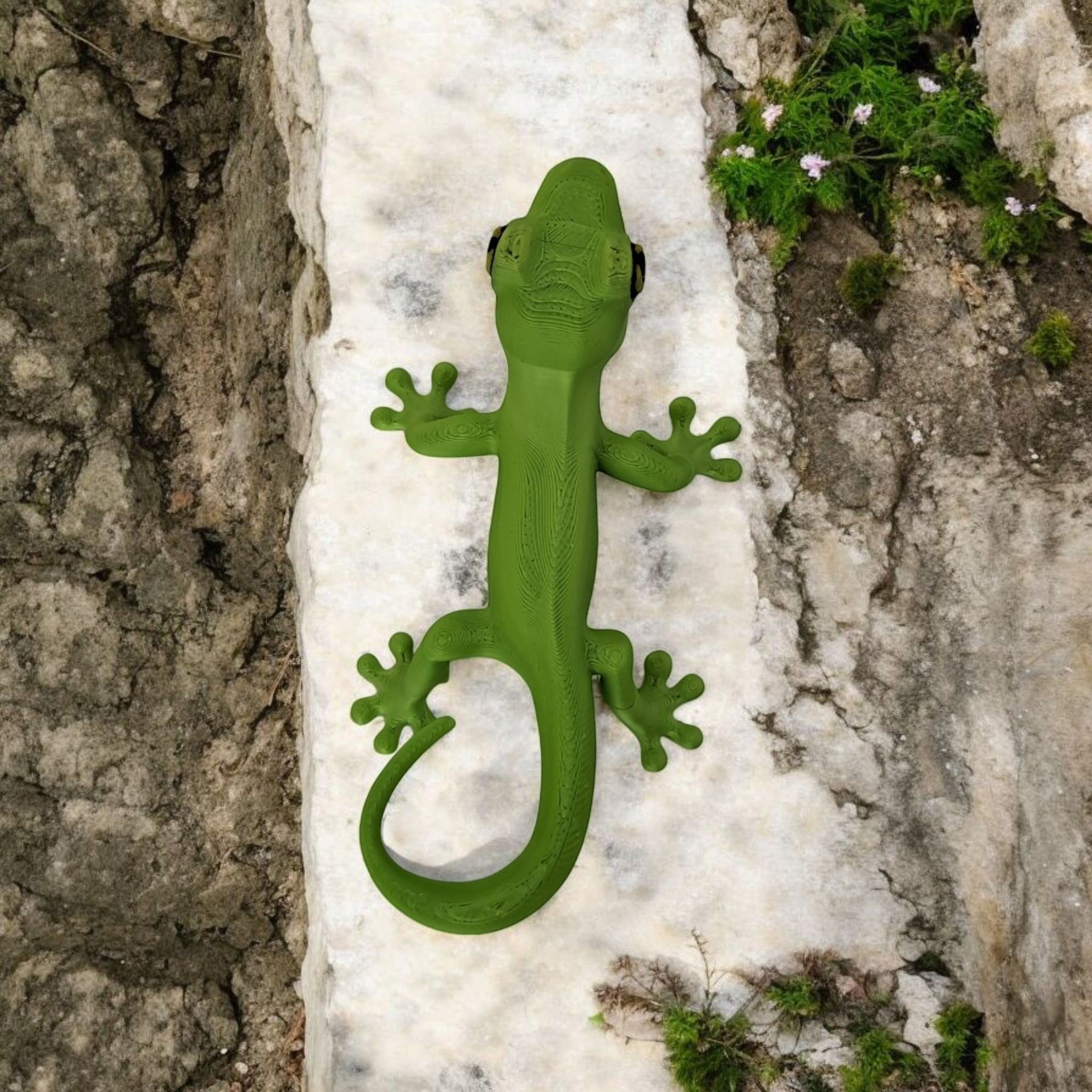 Small Desert Gecko Figure 3D print product image 3 by Deltaprints