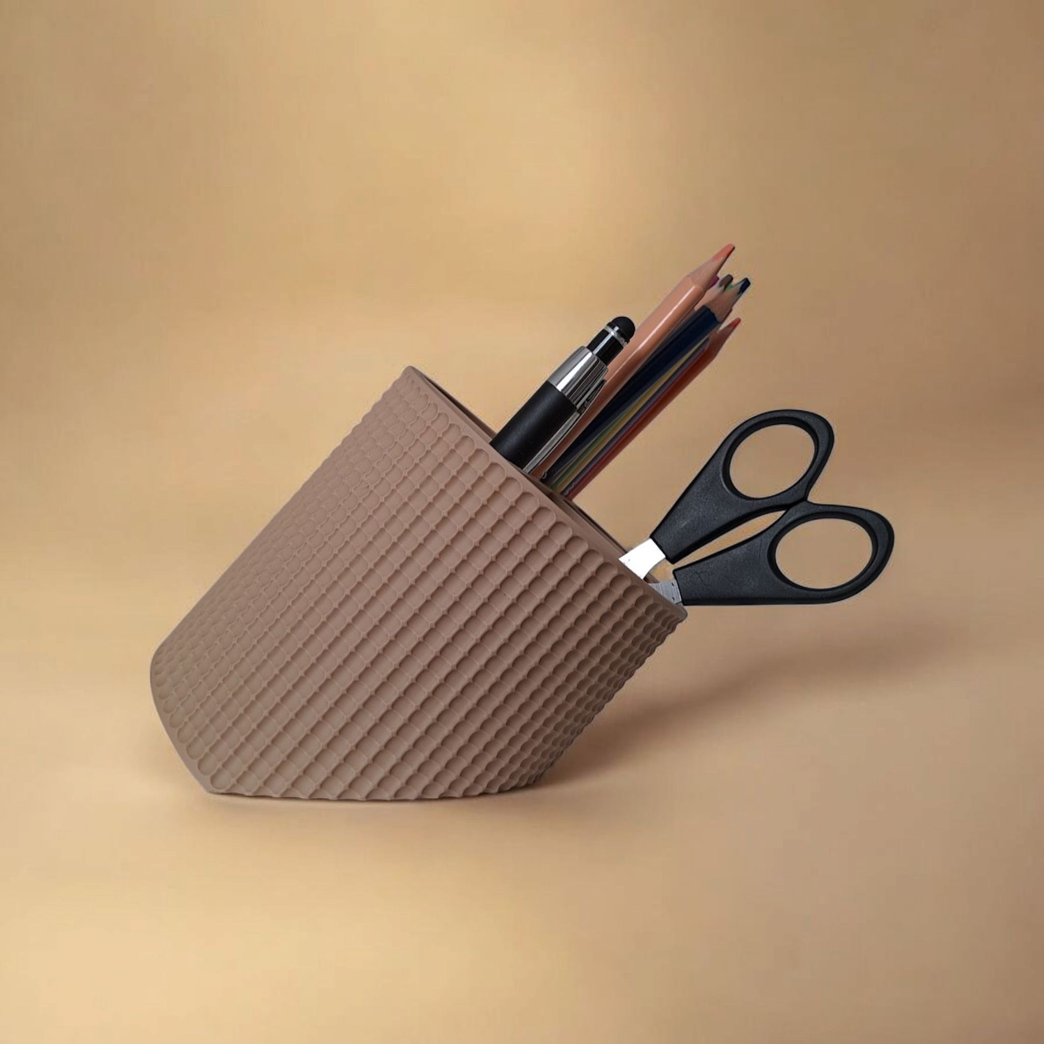 Dotted and inclined pen holder „GravityDock“ 3D print product image 4 by Deltaprints
