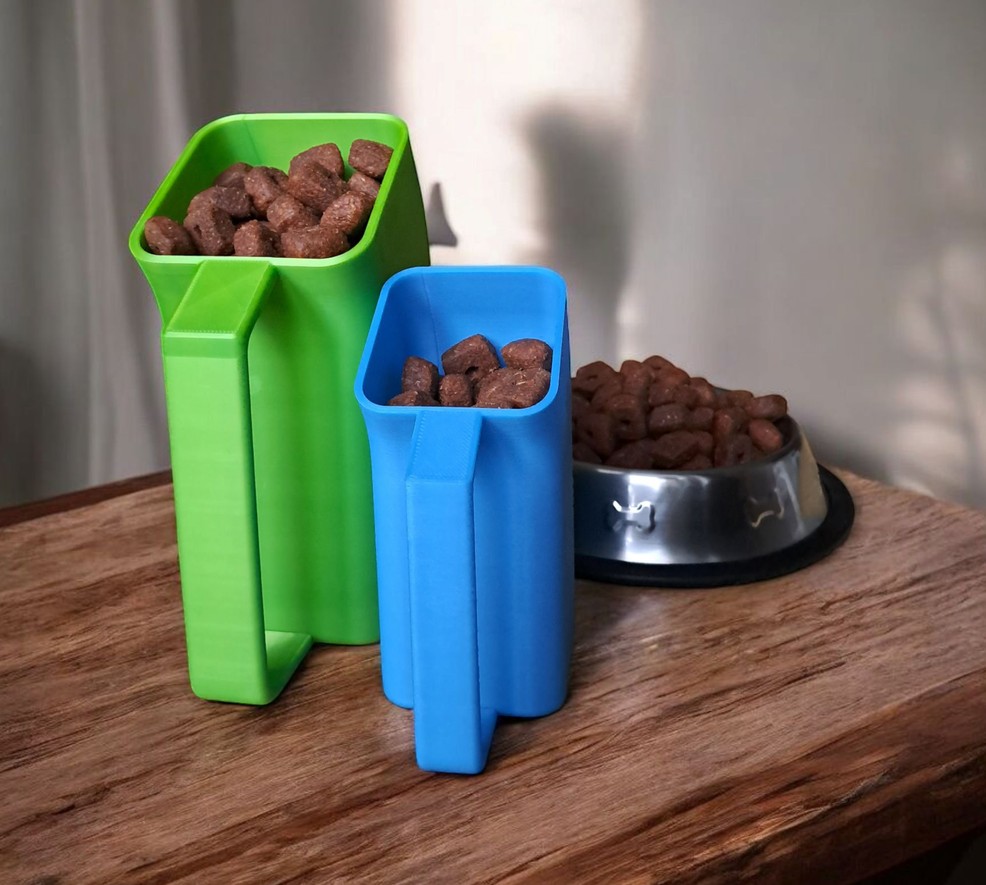 Modern Curved Pet Food Scoop commercial STL file For Pets by Deltaprints
