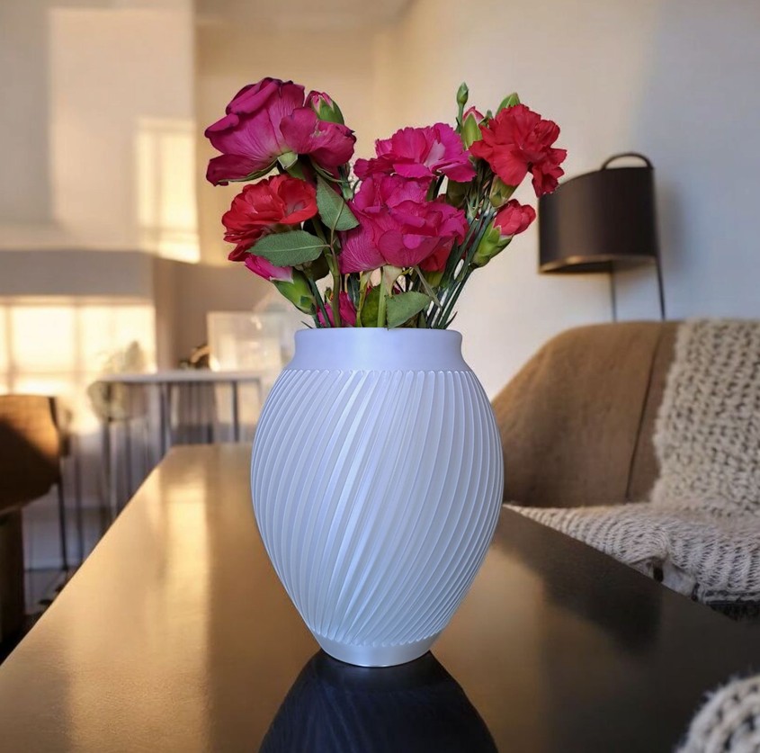 Modern Slatted Design Vase “Versa” – commercial STL model for 3D printing by Deltaprints