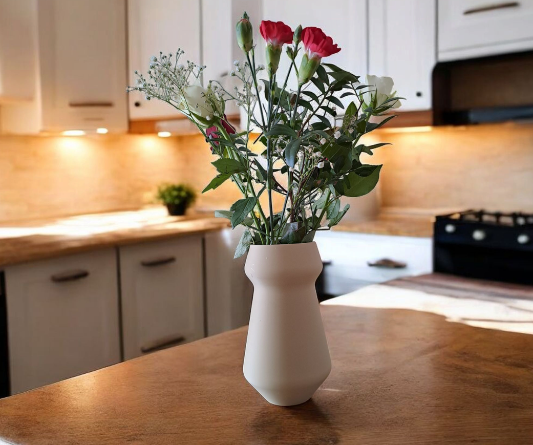 Minimalist Cone Vase “Athen” commercial STL file Vases by Deltaprints