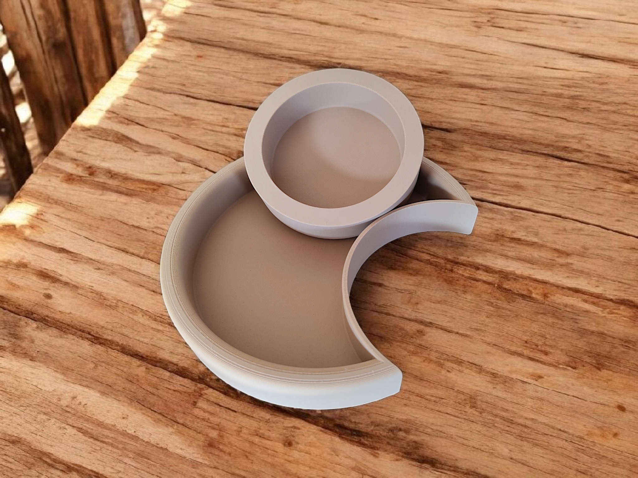 Two-Piece Crescent Moon Decoration and Key Tray 3D print product image 4 by Deltaprints