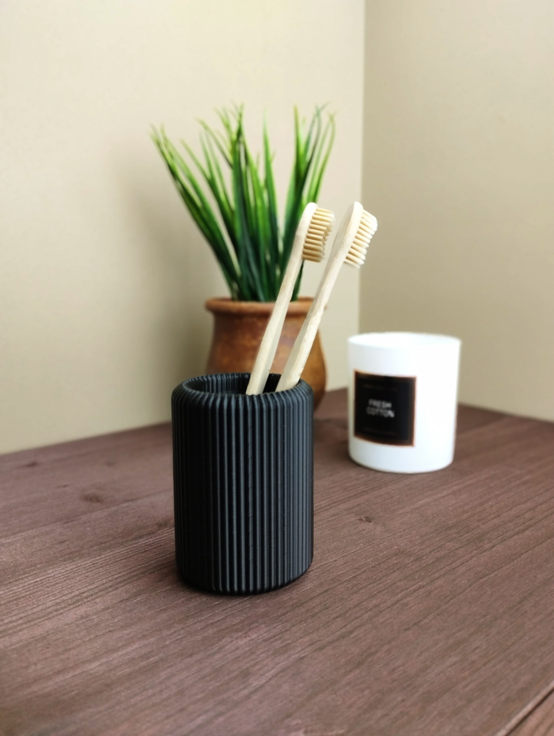 Modern Ribbed Toothbrush and Toothpaste Holder 3D print product image 3 by Deltaprints