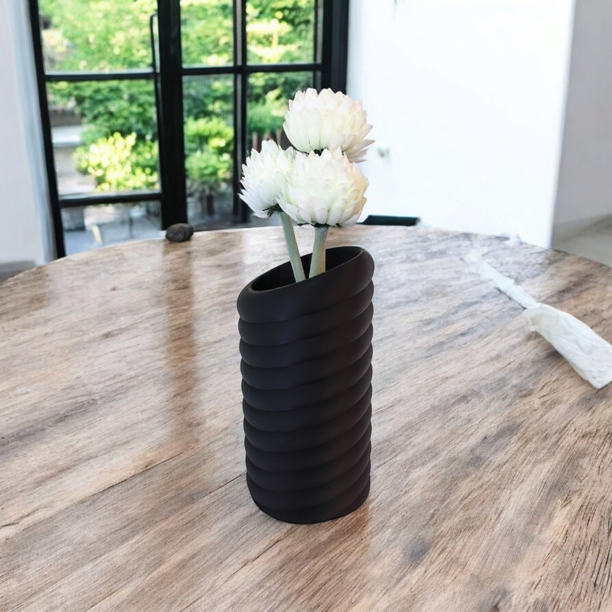 Torus Design Vase „Swirly“ 3D print product image 4 by Deltaprints