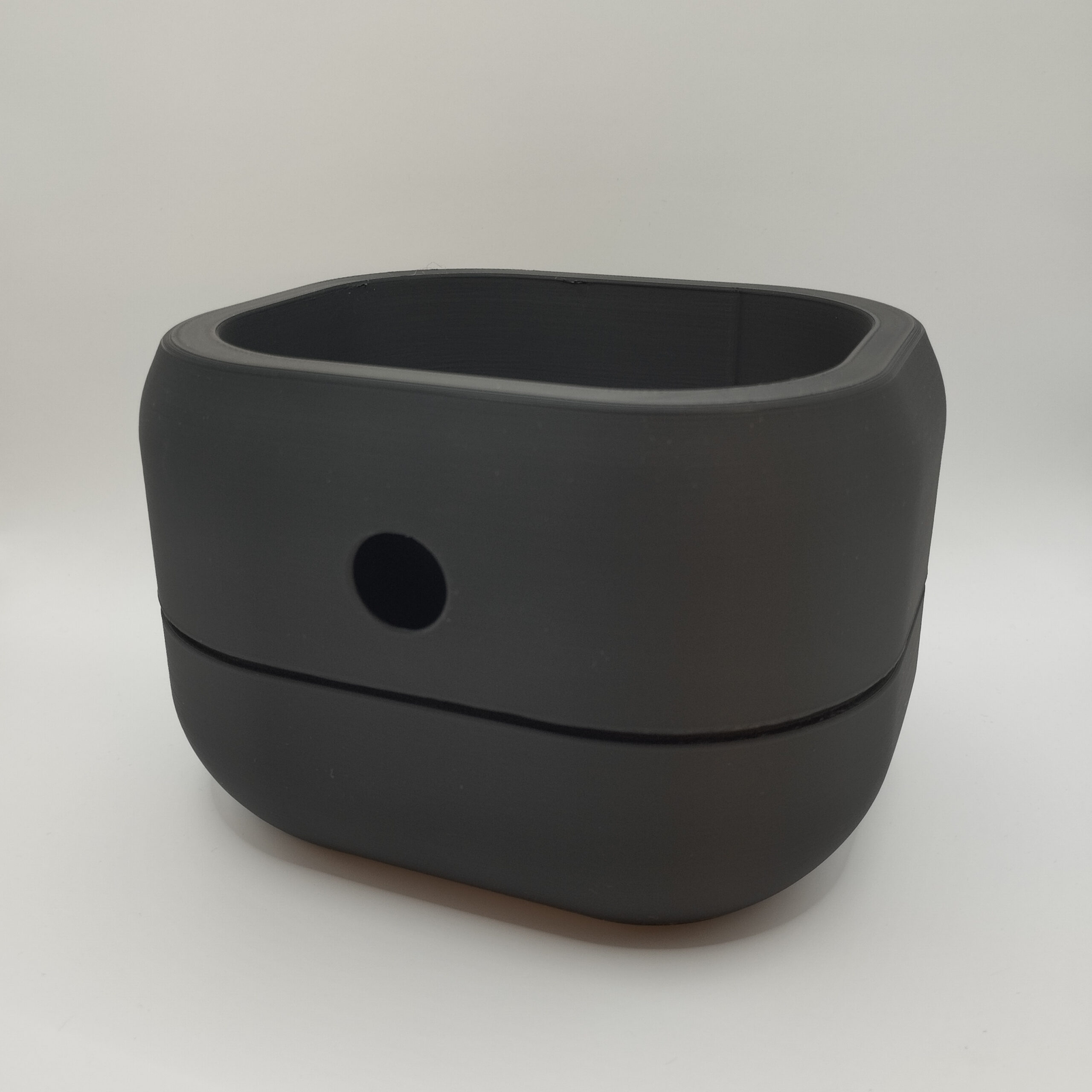 Minimalist Design Self Watering Plantpot 3D print product image 4 by Deltaprints