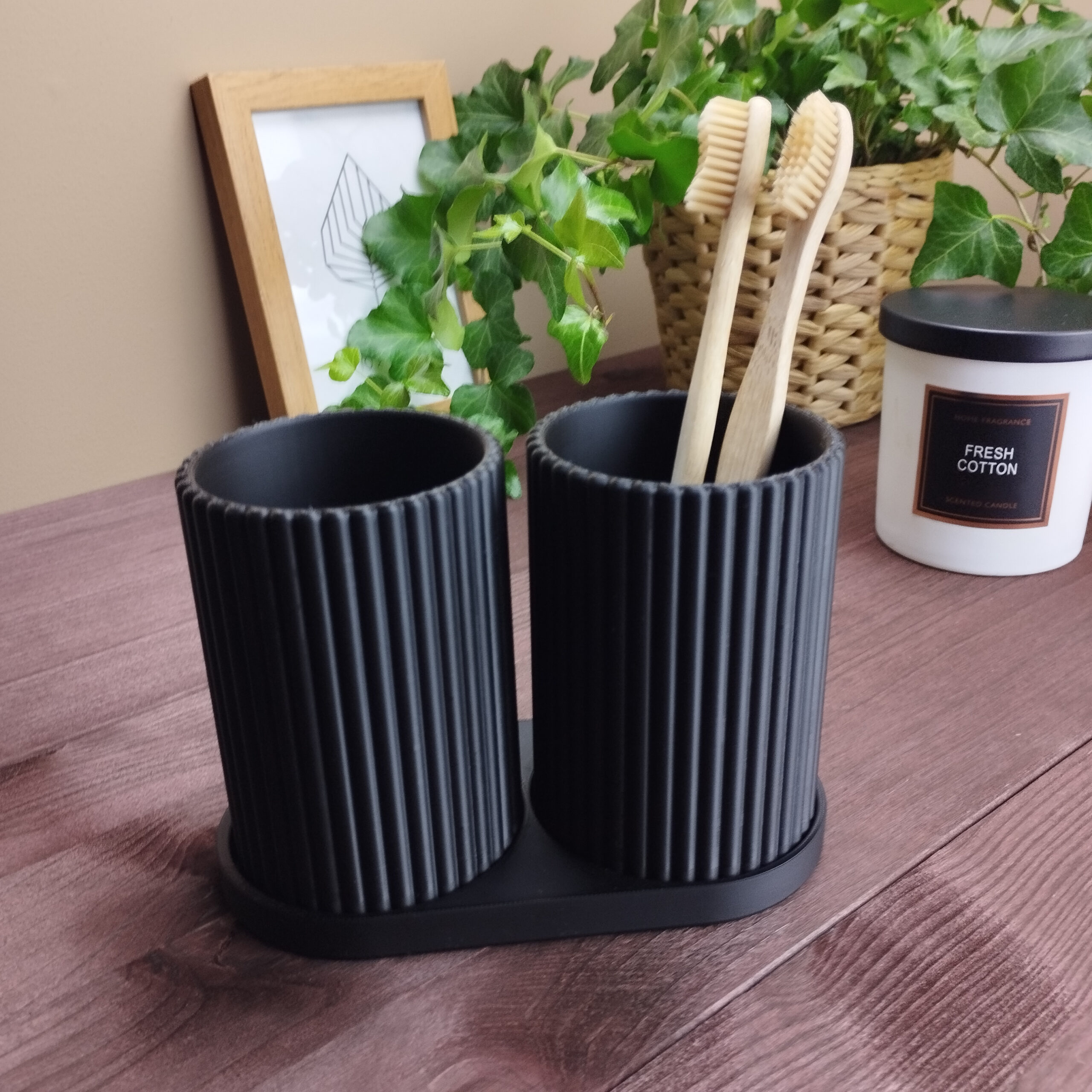 Ribbed Double Toothbrush Holder Set, Organizer 3D print product image 2 by Deltaprints