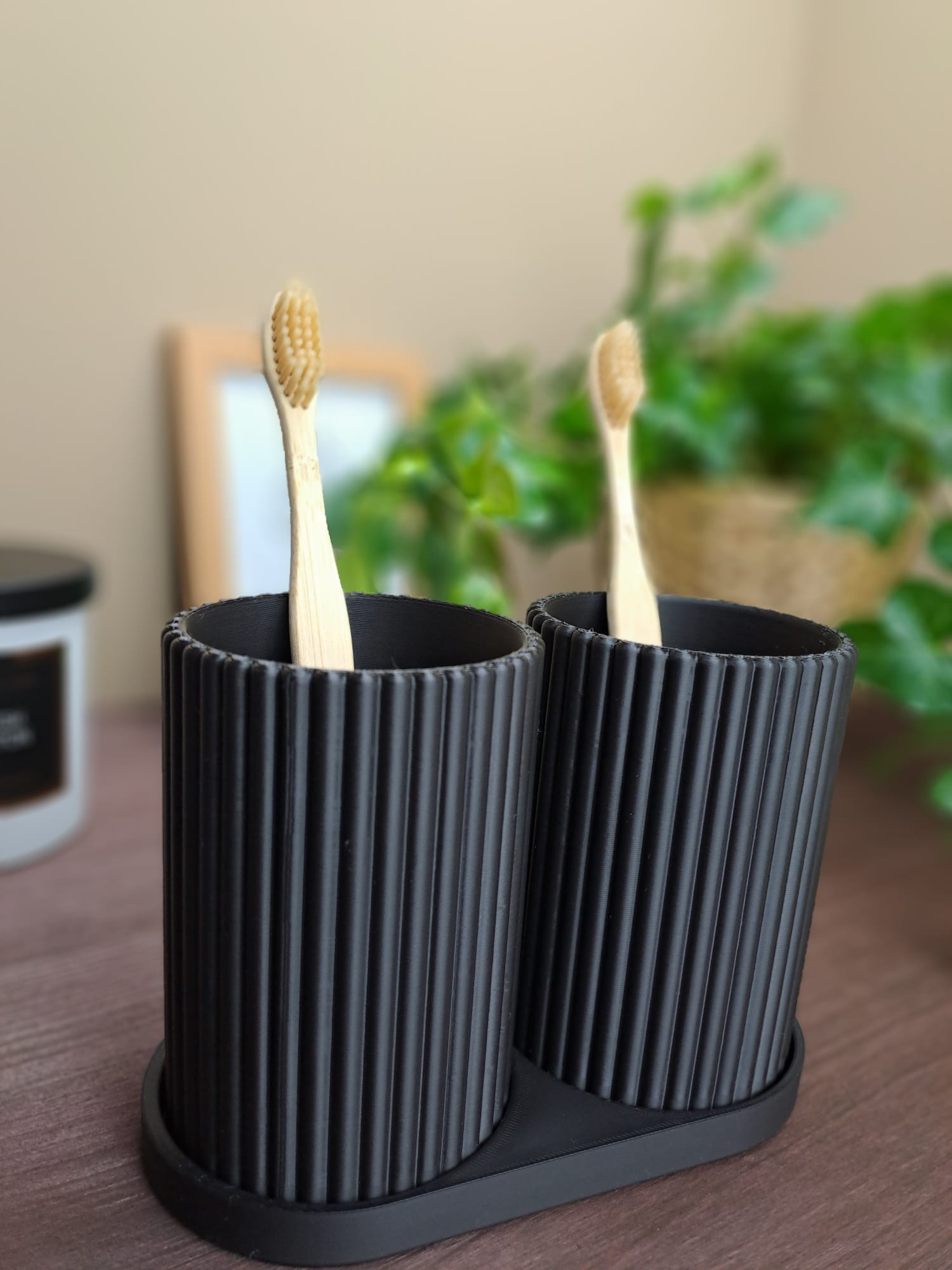 Ribbed Double Toothbrush Holder Set, Organizer 3D print product image 3 by Deltaprints