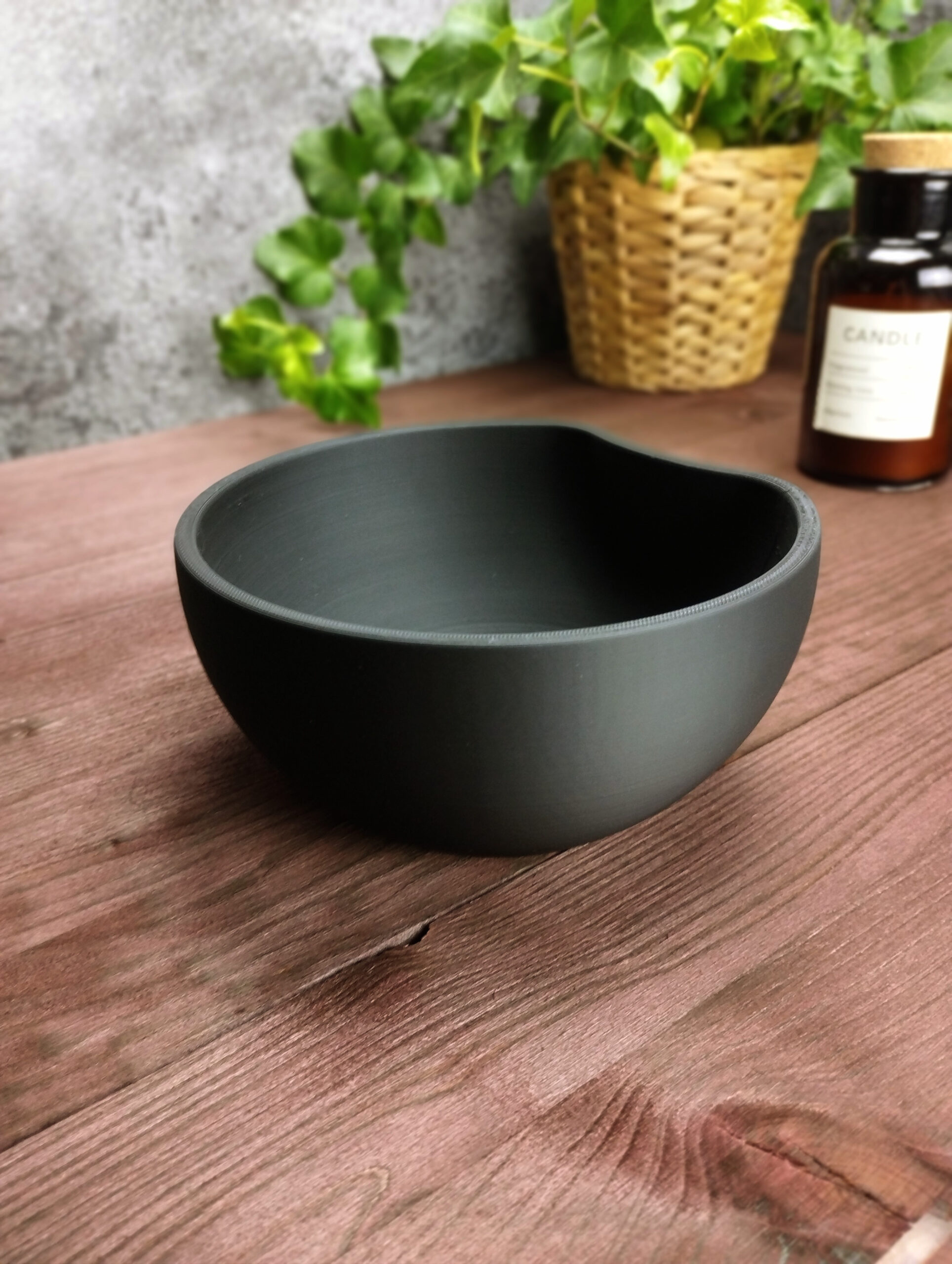 Designer Bowl, Key Catcher – Cut Circle 3D print product image 3 by Deltaprints