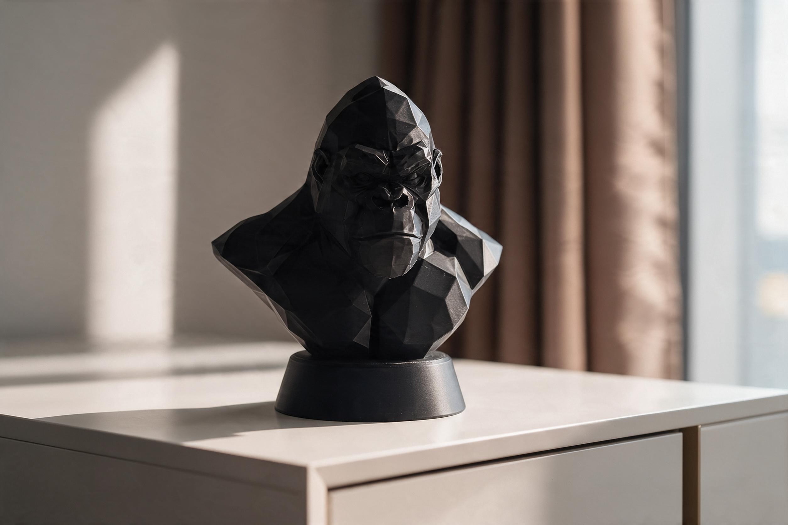 Low Poly King of the Jungle Bust – Kong – commercial STL model for 3D printing by Deltaprints
