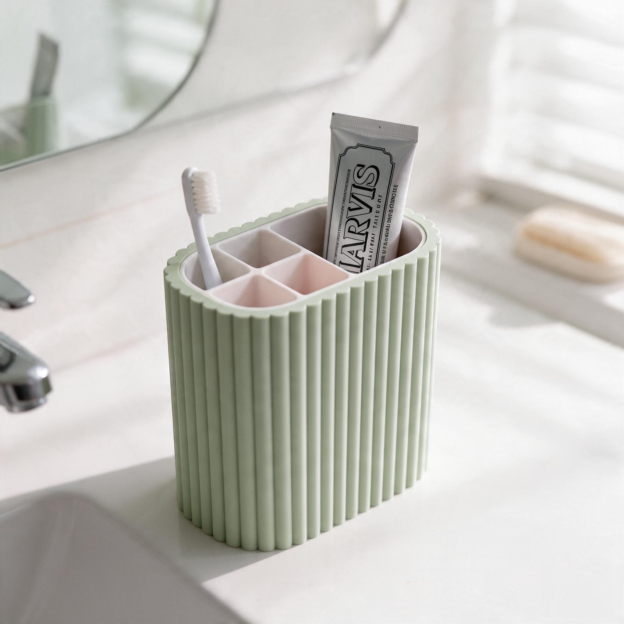 Ribbed toothbrush organizer with separate insert 3D print product image 3 by Deltaprints