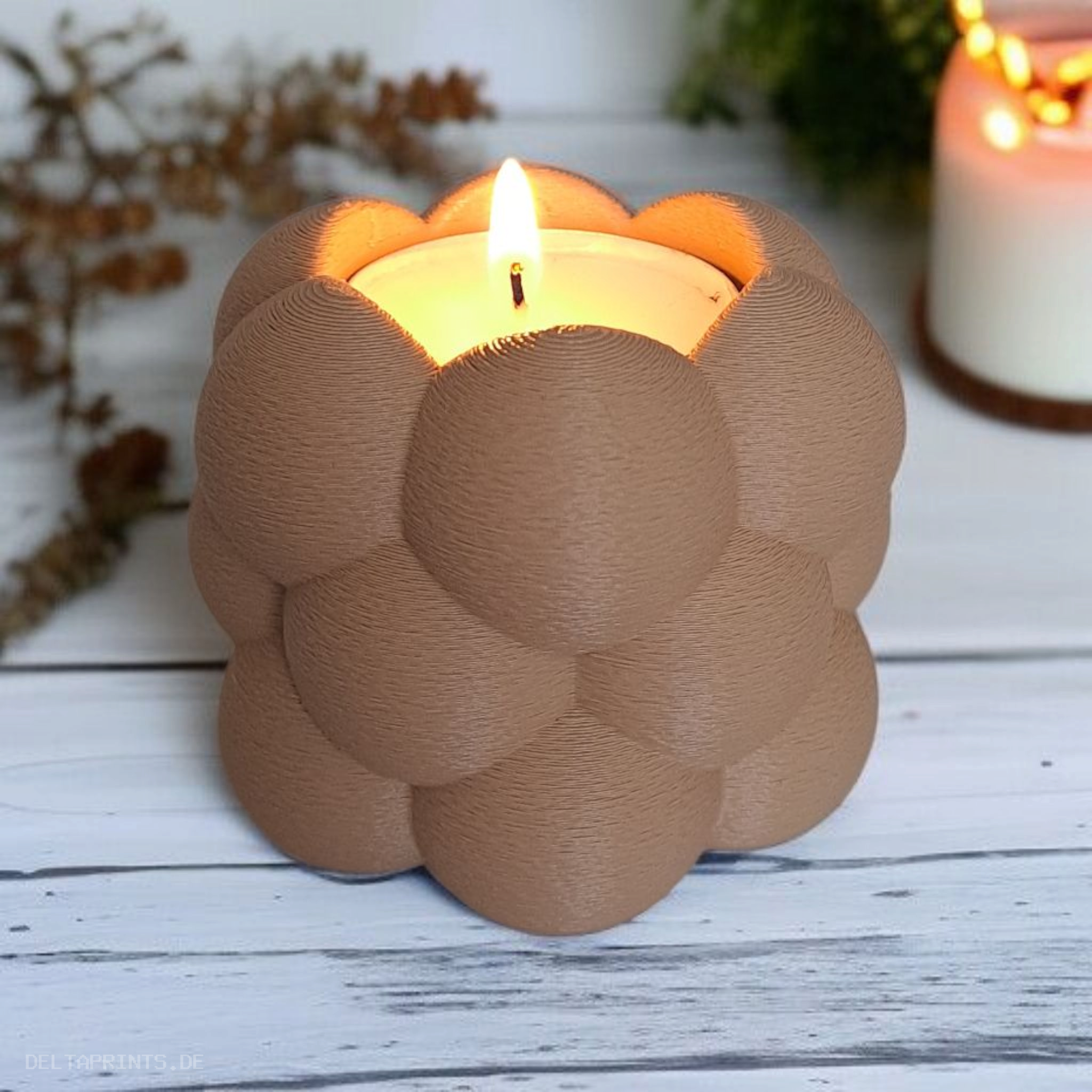 Big Bubbles Tealight Candle Holder Set 3D print product image 4 by Deltaprints