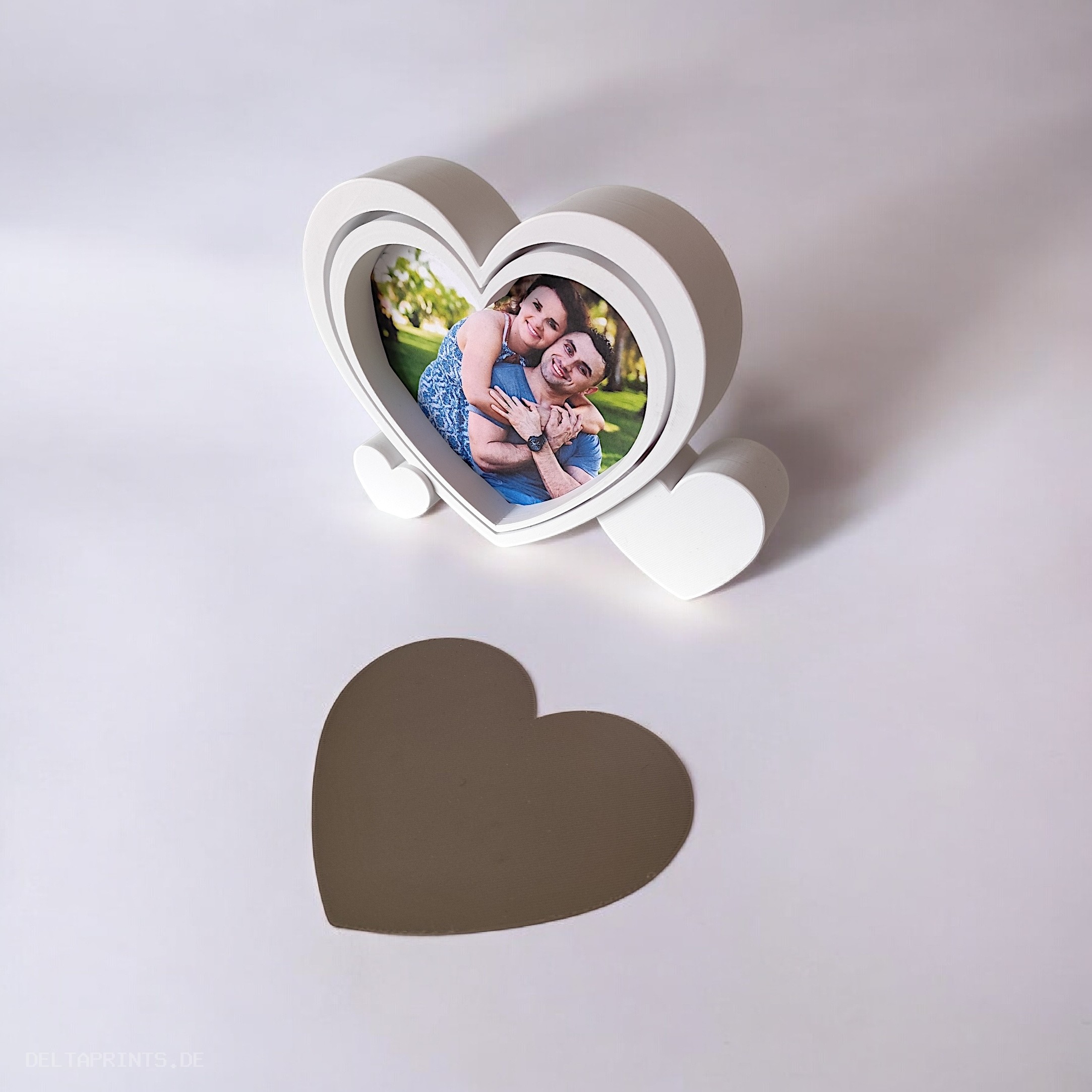 Heart-shaped picture frame with cutting template 3D print product image 4 by Deltaprints