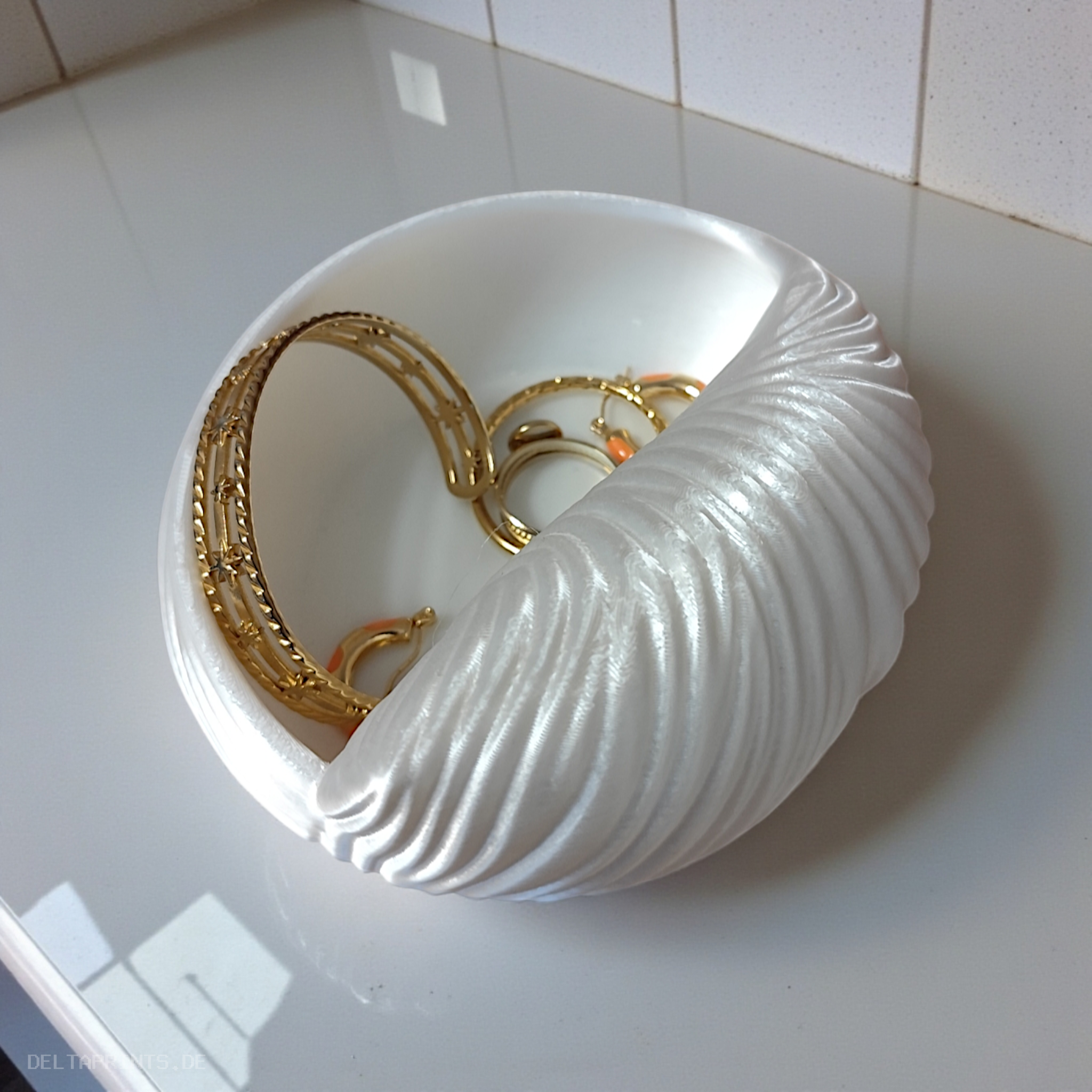 Sweet little seashell jewelry bowl 3D print product image 4 by Deltaprints