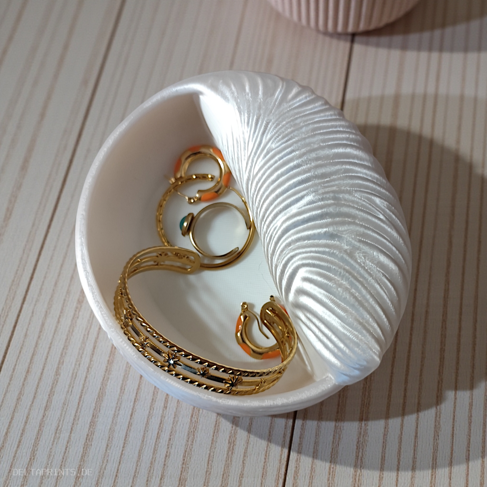 Sweet little seashell jewelry bowl 3D print product image 2 by Deltaprints