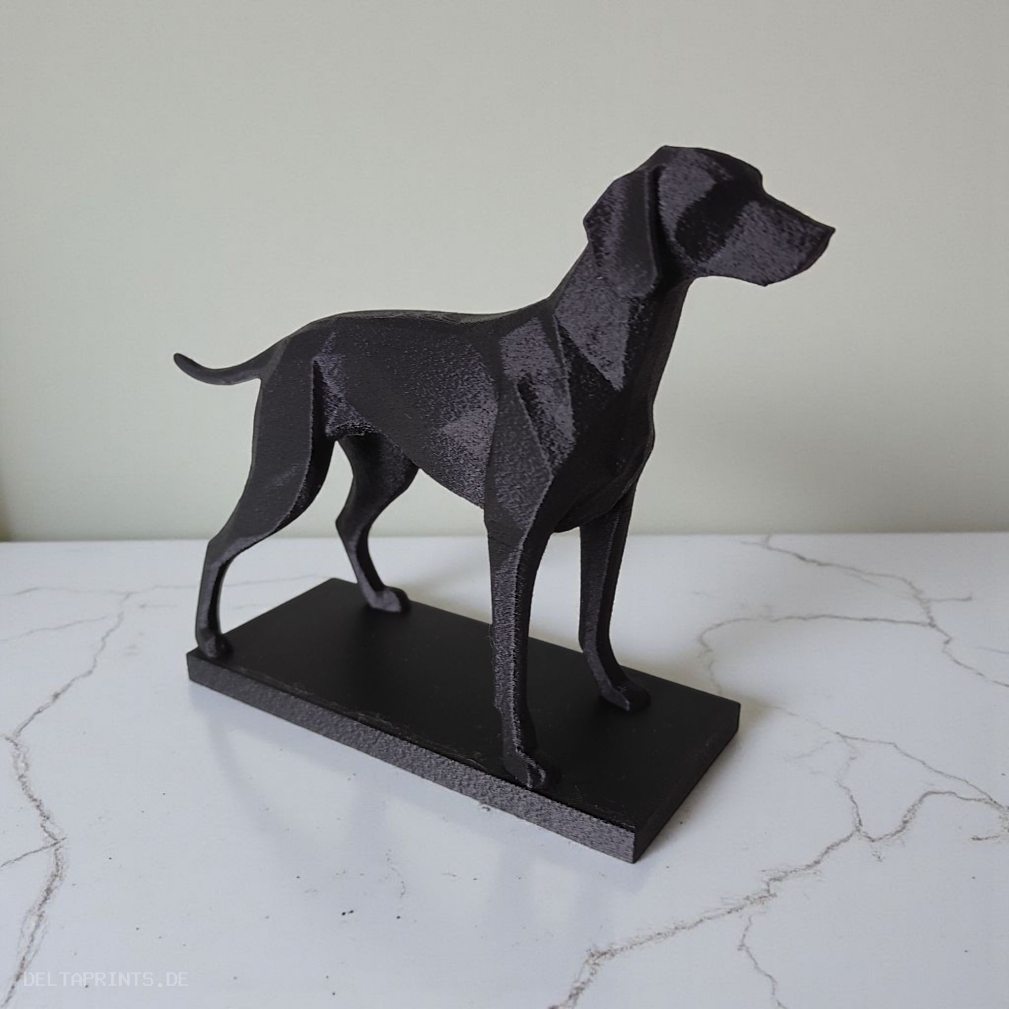 Minimalist hunting dog in low-poly design 3D print product image 2 by Deltaprints