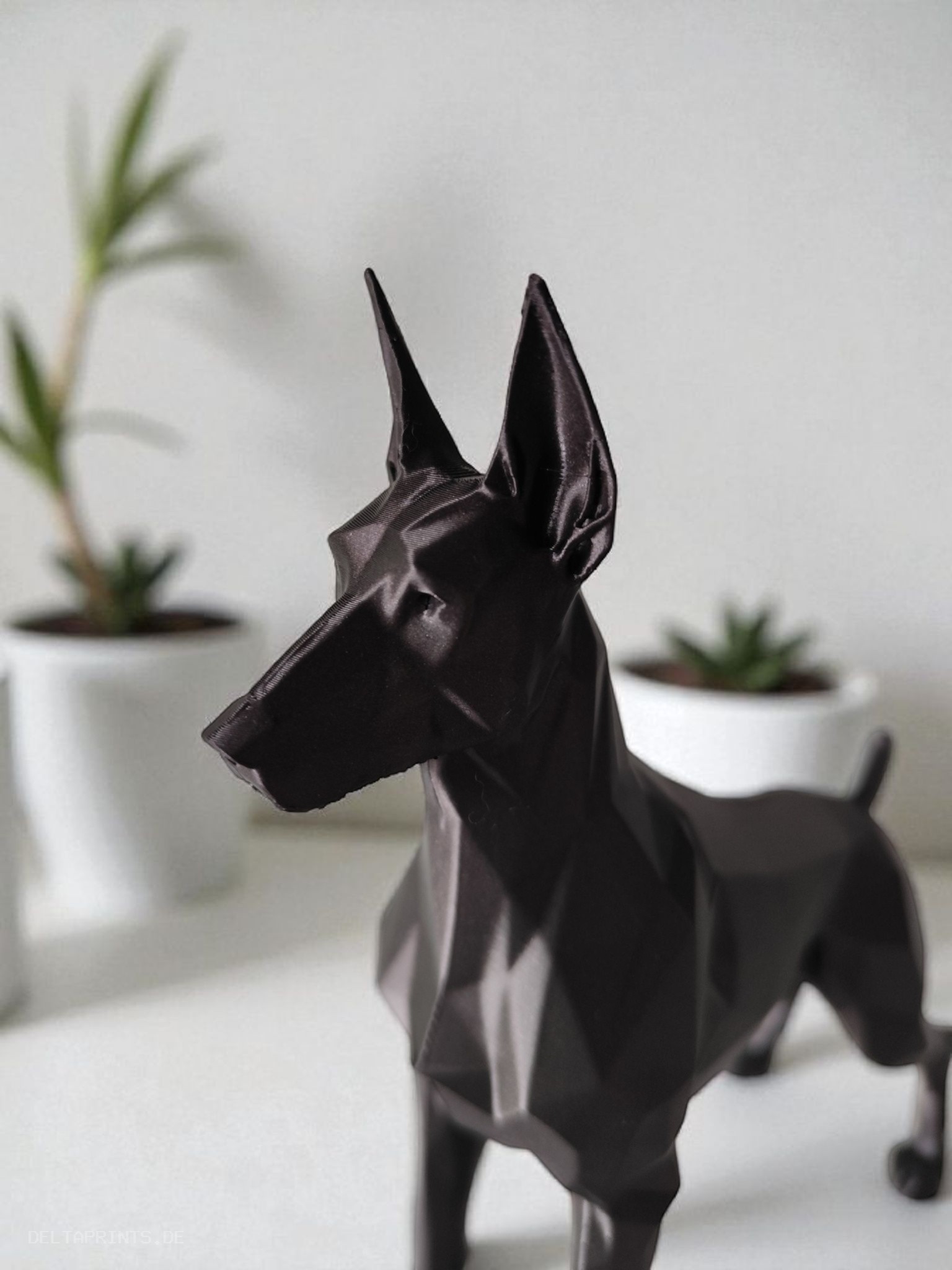Sculpture #41 – Guarding Low Poly Dobermann 3D print product image 4 by Deltaprints