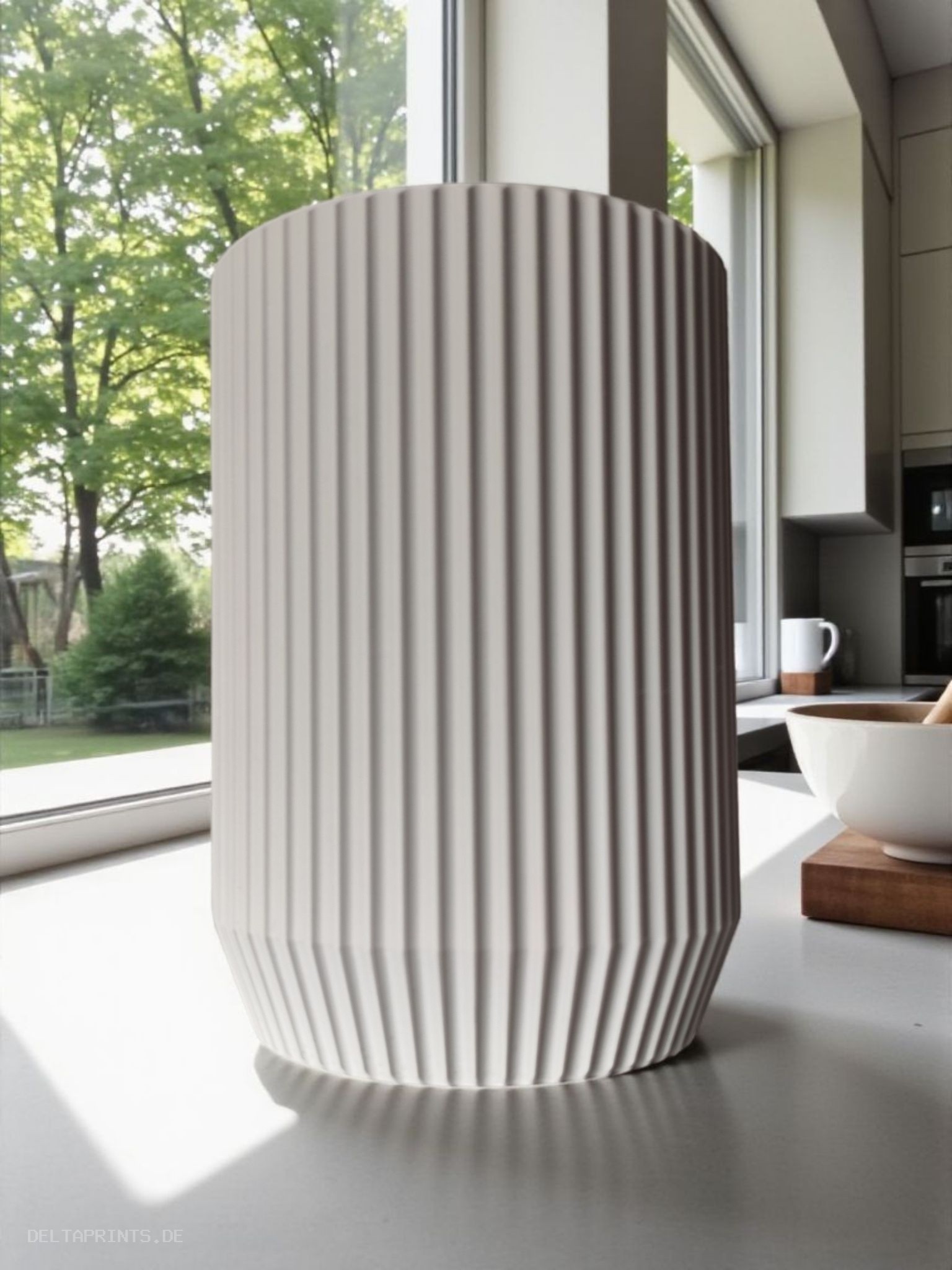 Modern ribbed kitchen utensil holder 3D print product image 2 by Deltaprints