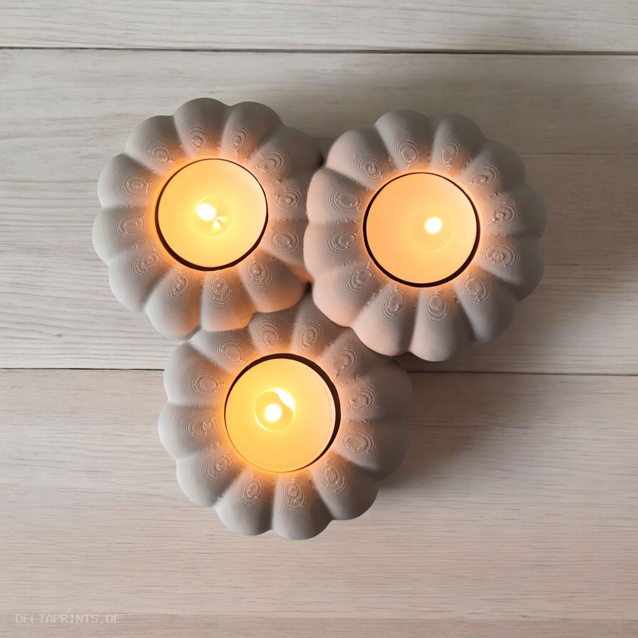 Autumnal pumpkin tealight holder for 3 (LED) tealights 3D print product image 2 by Deltaprints